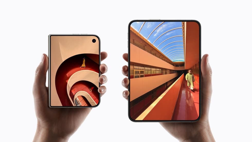 The iPhone Duo Gives Your Friends a Say in the Shot