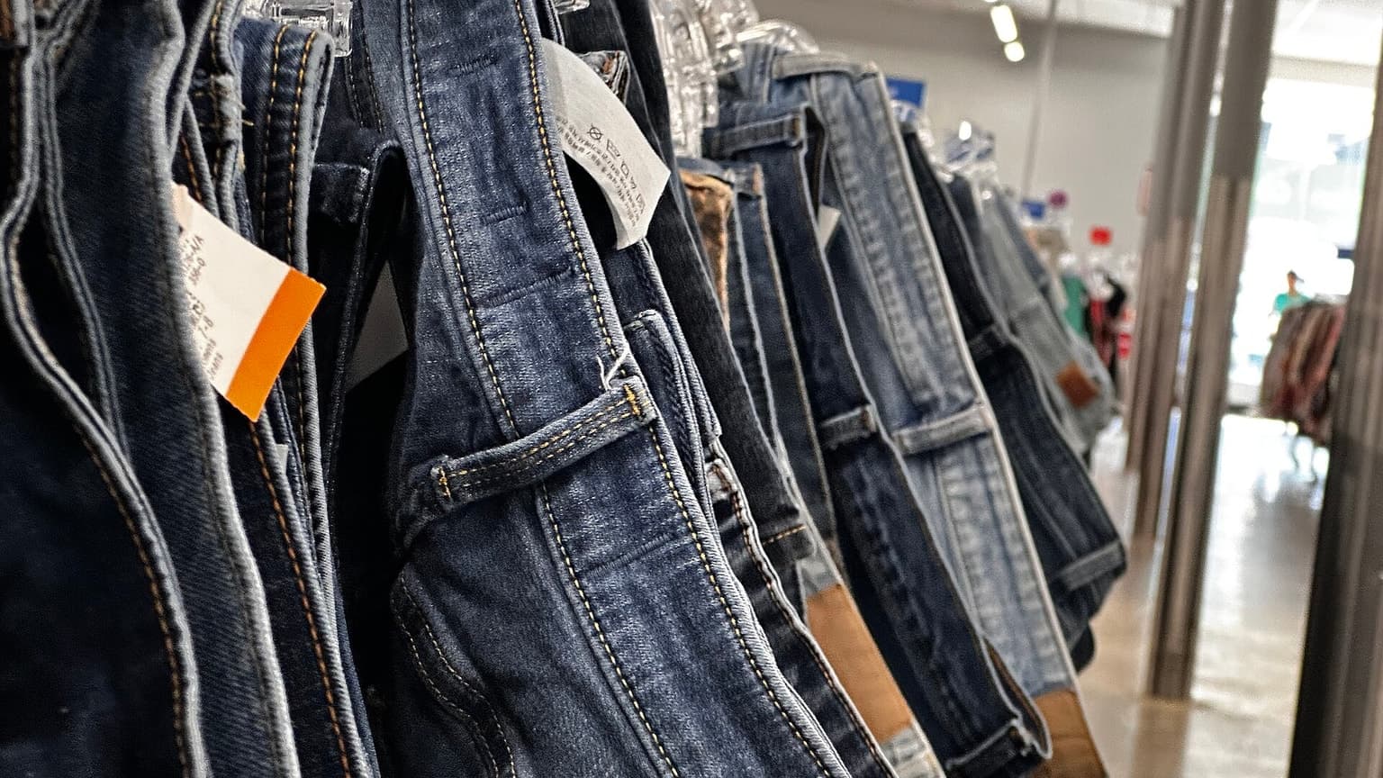 The Flip Is Dead, Long Live the Flip: Streetwear Resale in 2026
