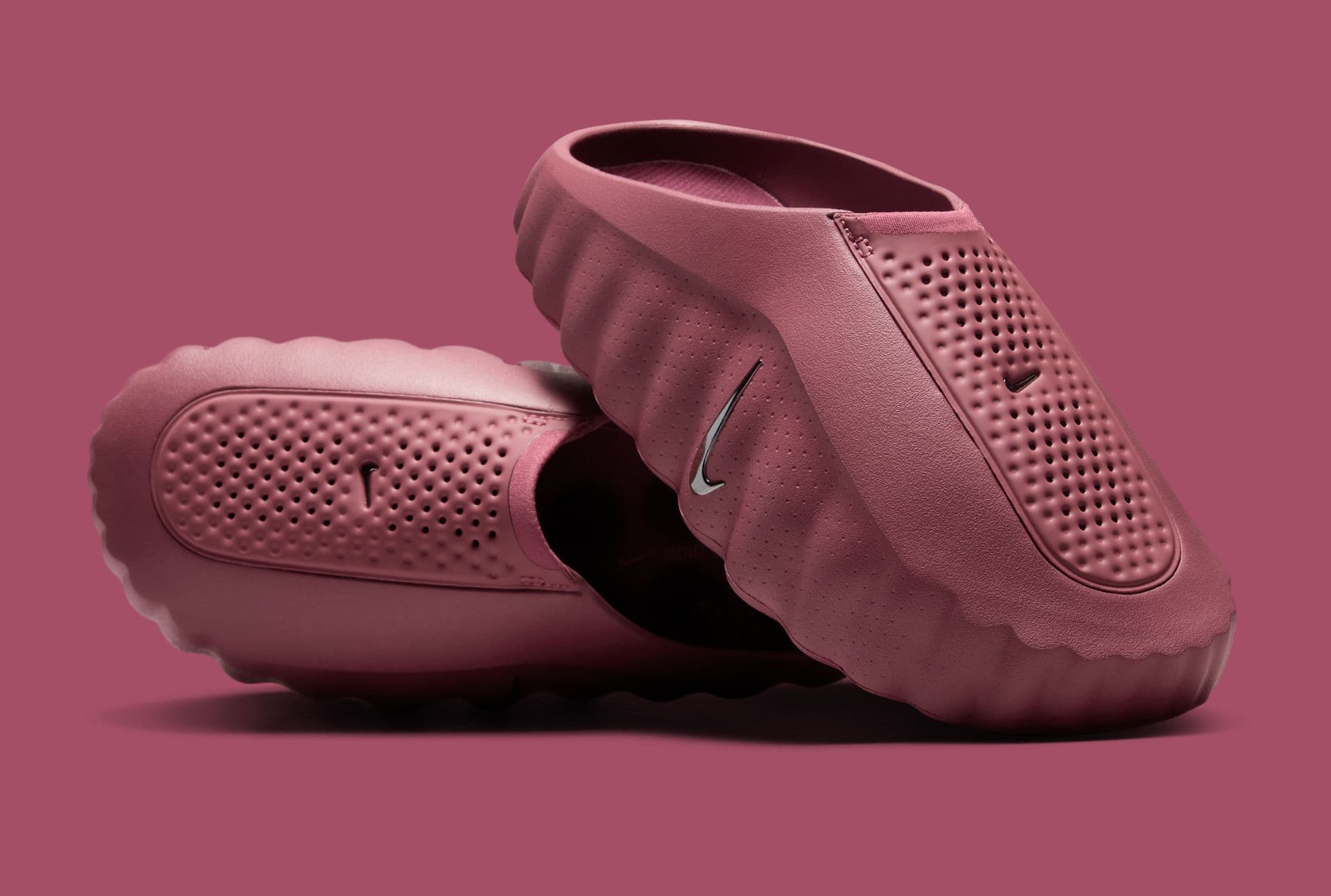 Nike Mind 001 "Pink Smoke/Mystic Dates"